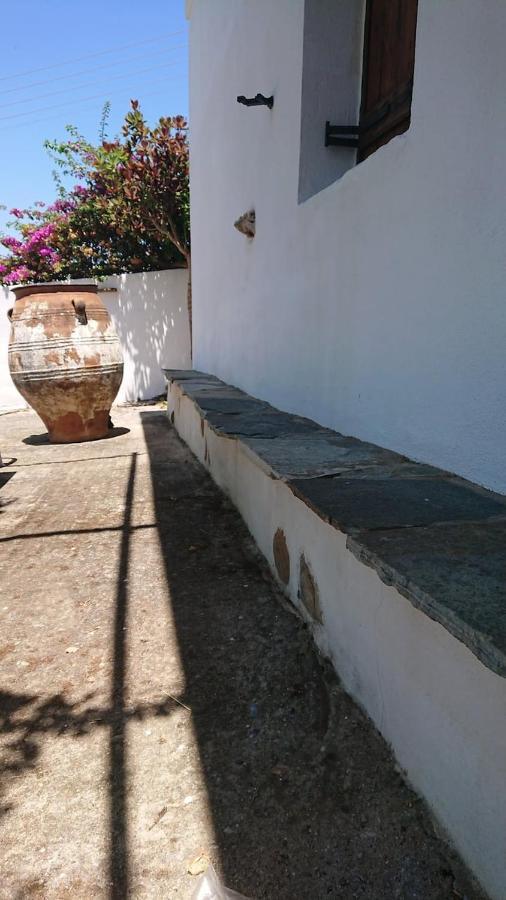Afrodite'S House-Restaurated Oil Factory Agia  Extérieur photo