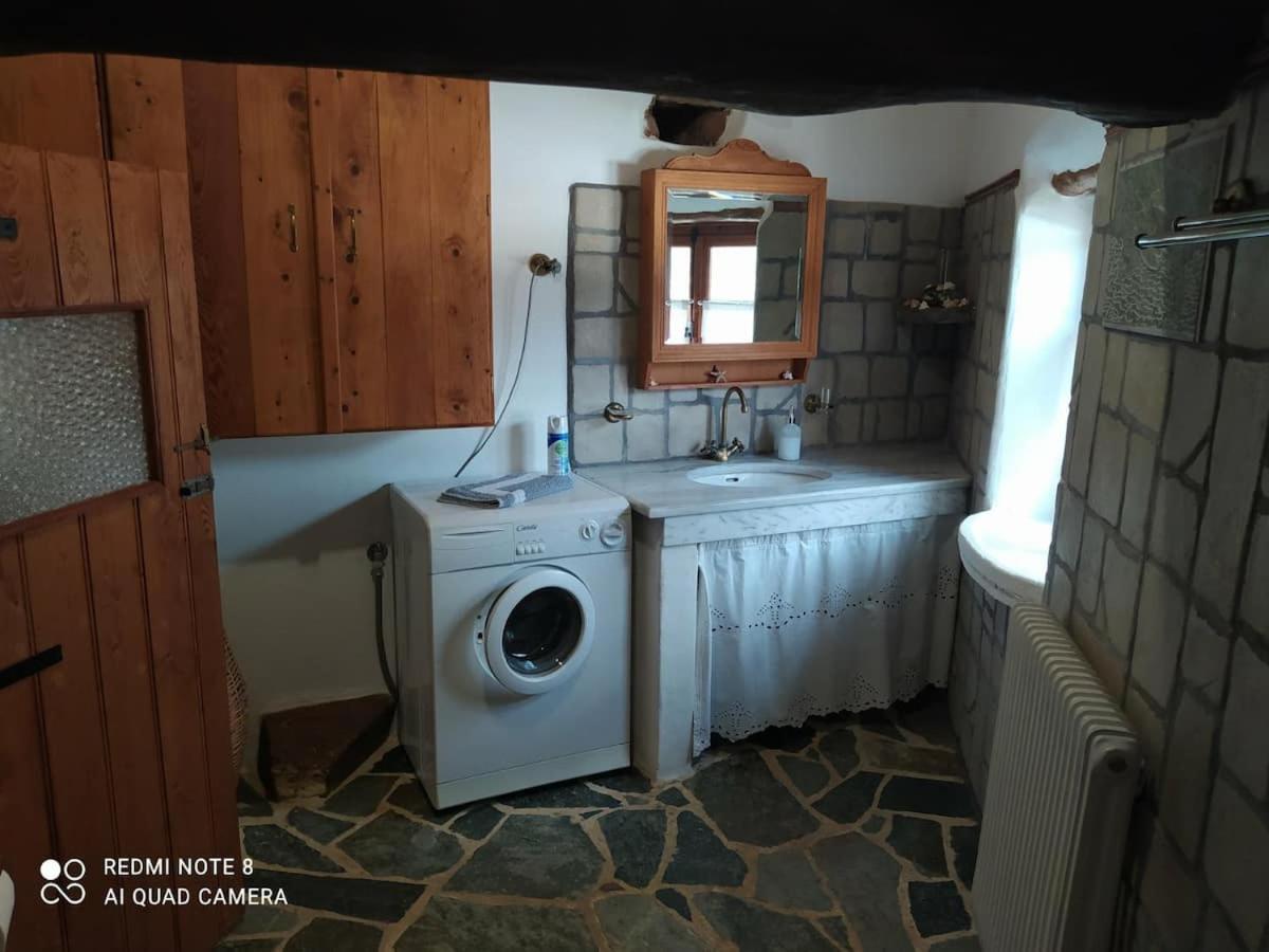 Afrodite'S House-Restaurated Oil Factory Agia  Extérieur photo